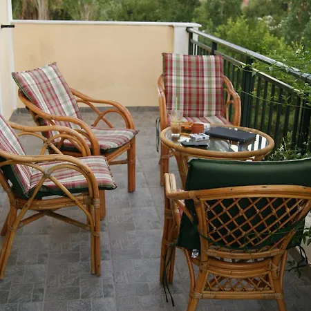 Apartament Captain's Kateleios