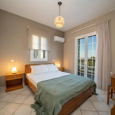 Captain's Villas *