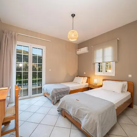 Captain's Villas Apartment Katelios