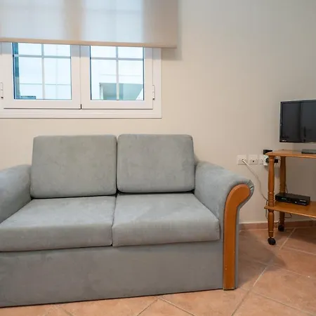 Captain's * Κατελειός