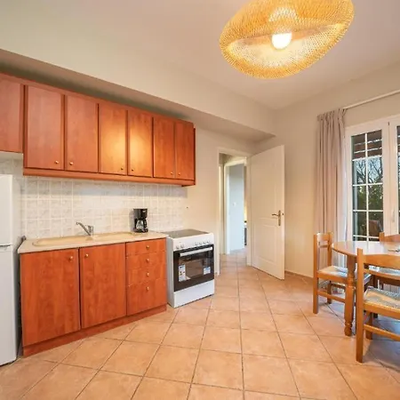 Captain's Villas Apartment Katelios