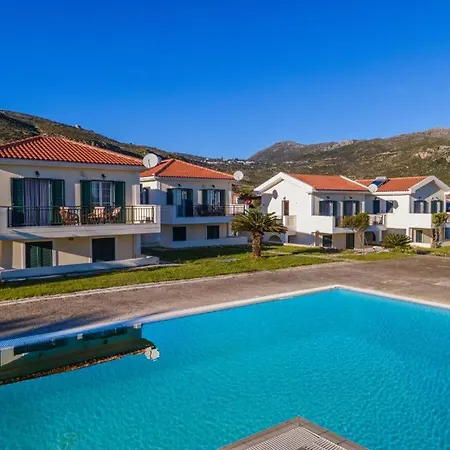 Captain's Villas Apartment