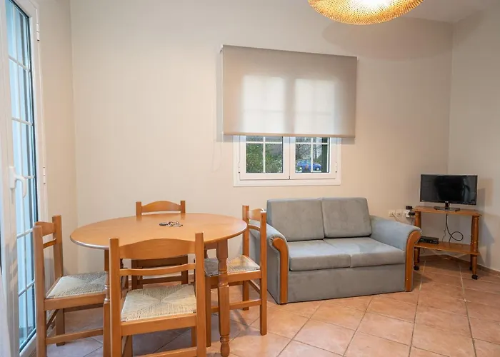 Captain's * Katelios