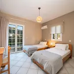 Captain's Apartamento Katelios